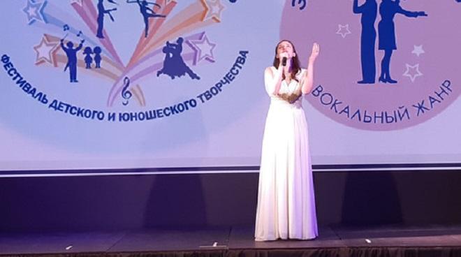 олимпийские игры бег. эстафета искусств 2022. городской конкурс эстафета искусств. эстафета искусств итоги 2024. эстафета искусств 2023.