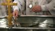 Священник развеял главный миф о крещенской воде